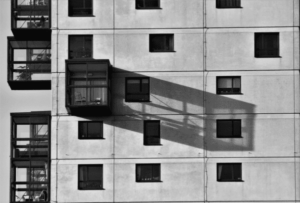 análisis de sombras en edificio