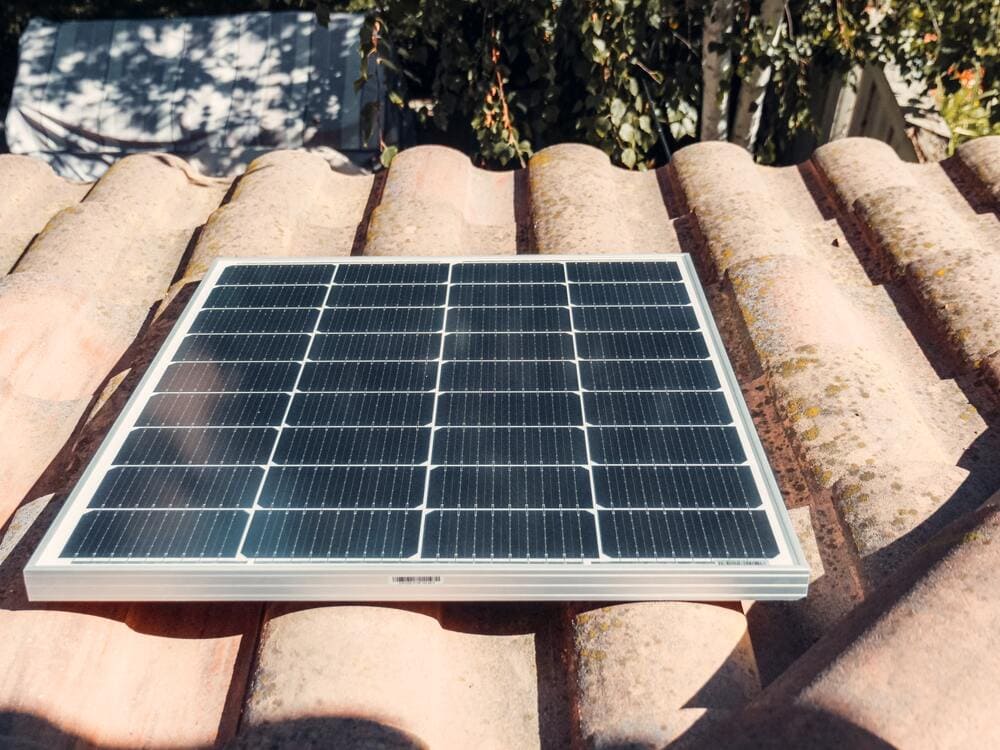 Panel solar sobre tejado